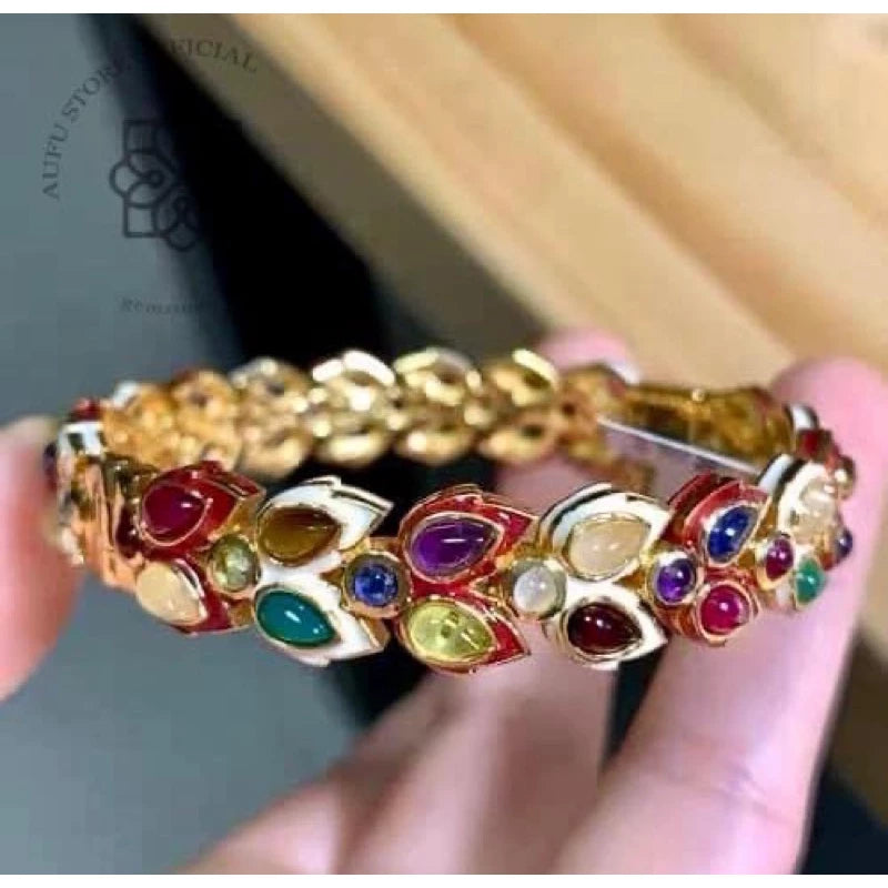 NAVARATNA PETALIA — Genuine Navaratna Floral Gemstone Bangle นพรัตนพฤกษา กำไลพลอยนพเก้าแท้ ดีไซน์พฤกษา