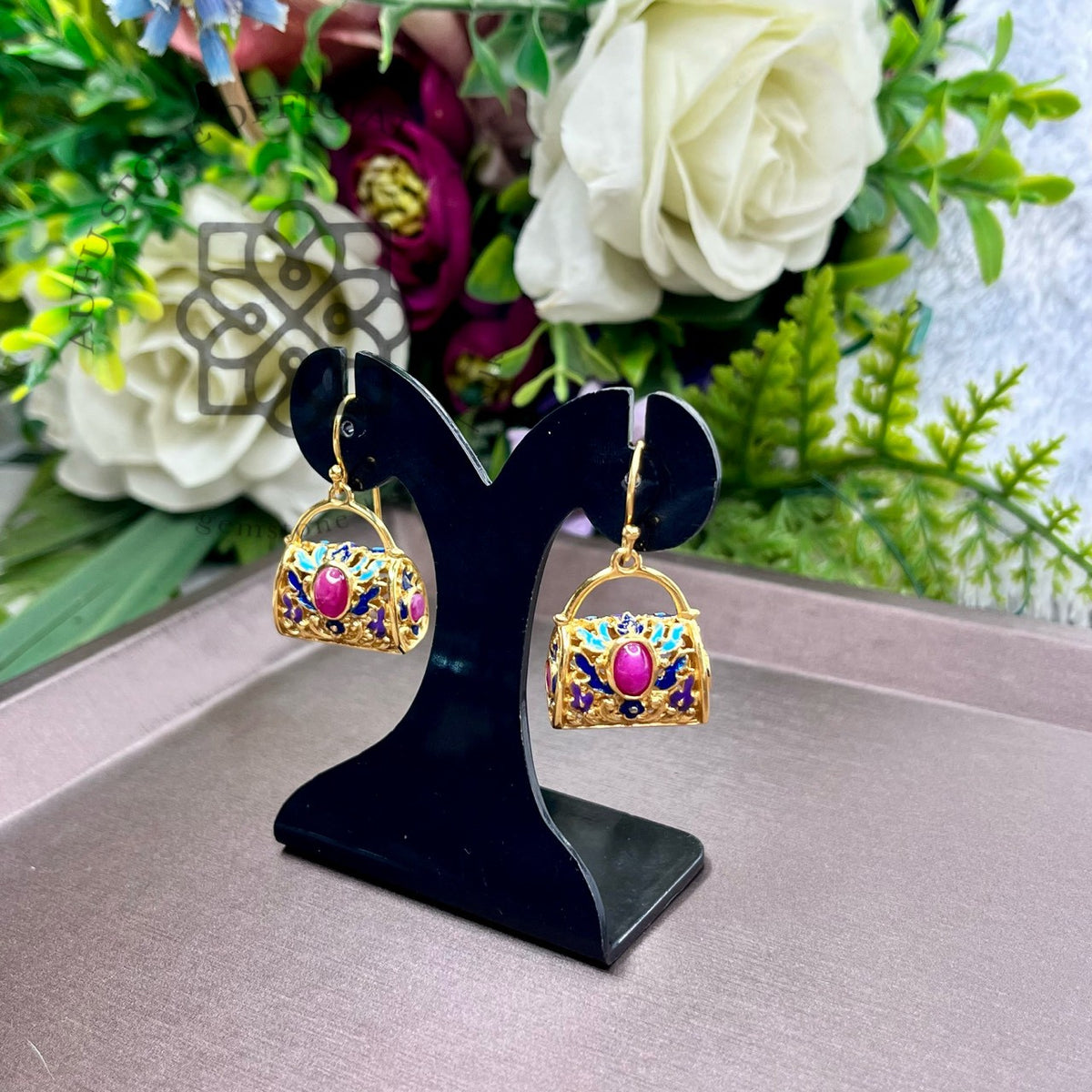 ต่างหูพลอยแท้สีชมพูดีไซน์กระเป๋าวินเทจ Genuine Pink Gemstone Handbag Drop Earrings