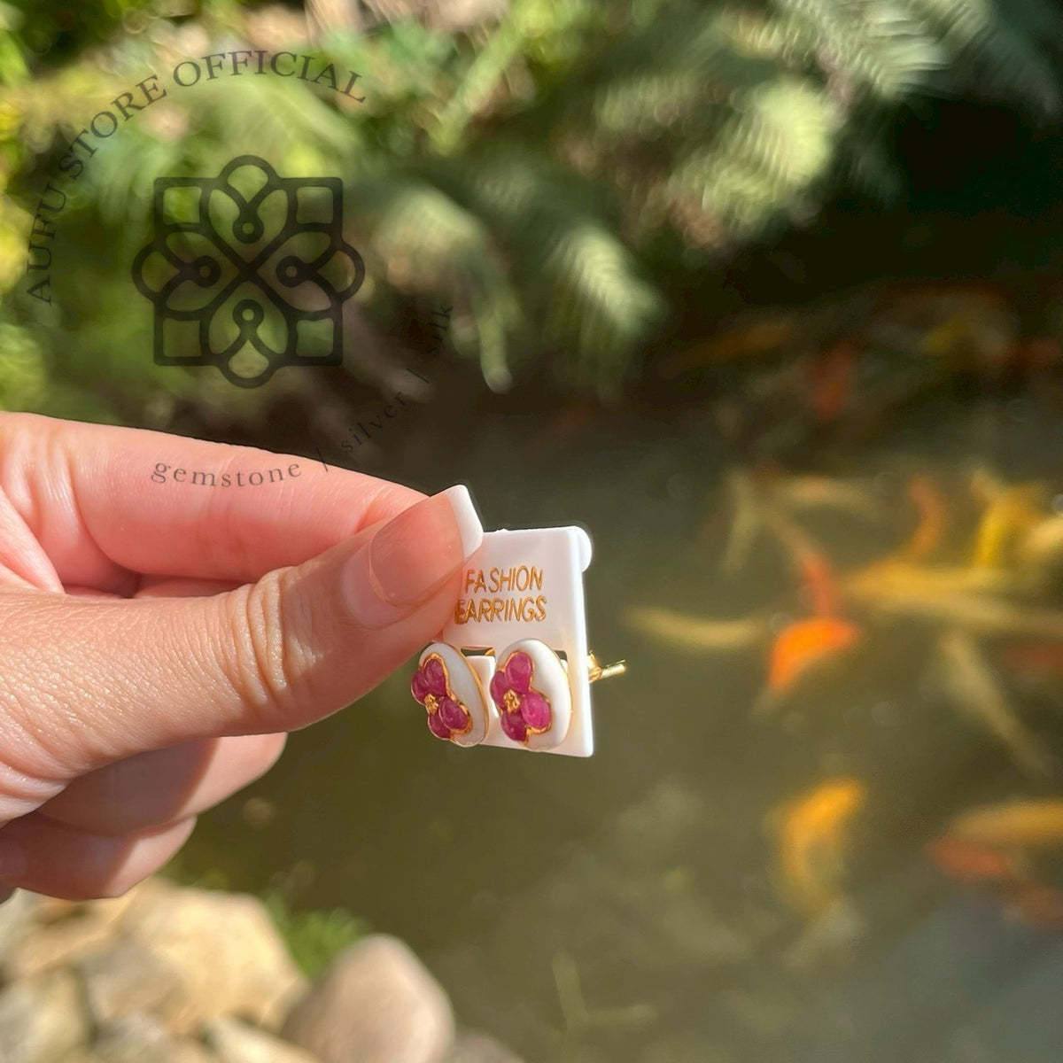 ต่างหูพลอยแท้สีชมพู ดีไซน์ดอกไม้ 4 กลีบ Genuine Pink Gemstone Floral Stud Earrings – Four-Petal Design
