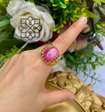 แหวนพลอยแท้สีชมพูทรงหลังเบี้ย ดีไซน์วินเทจ Genuine Pink Gemstone Cabochon Statement Ring