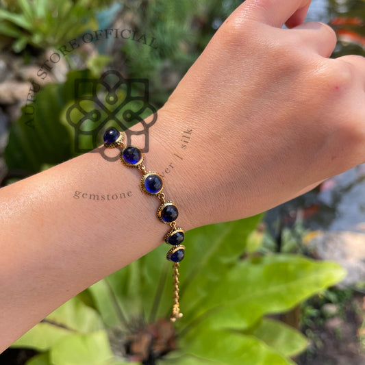 สร้อยข้อมือไพลินแท้ ไพลินสีน้ำเงินเรียงเม็ด ดีไซน์คลาสสิก Genuine Blue Sapphire Cabochon Link Bracelet – Elegant Adjustable Design