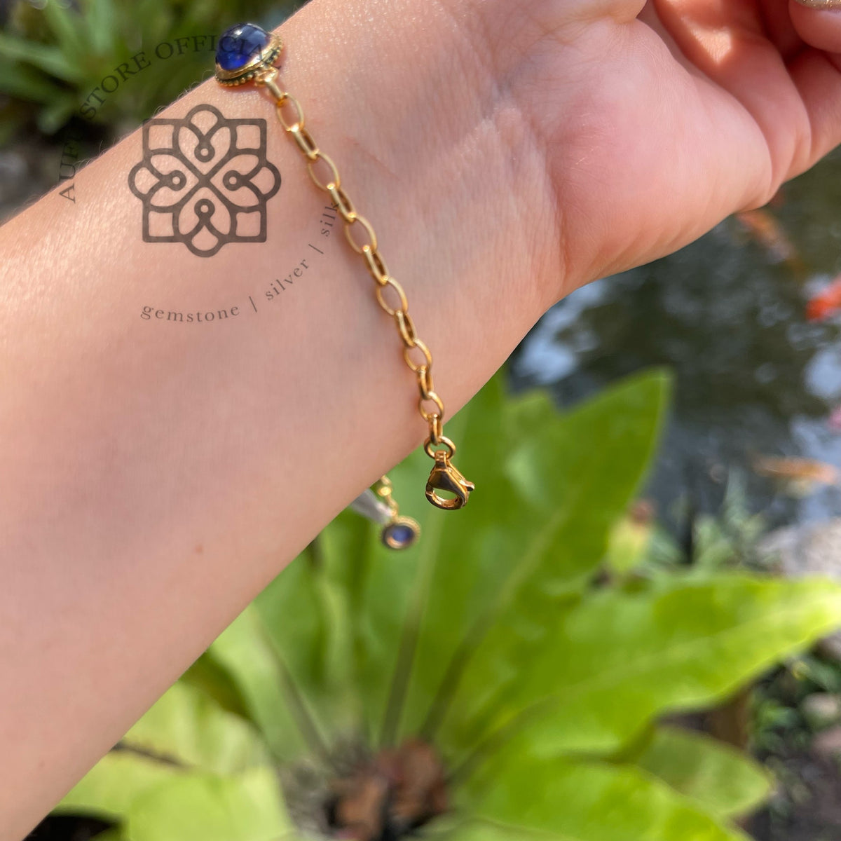 สร้อยข้อมือไพลินแท้ ไพลินสีน้ำเงินเรียงเม็ด ดีไซน์คลาสสิก Genuine Blue Sapphire Cabochon Link Bracelet – Elegant Adjustable Design