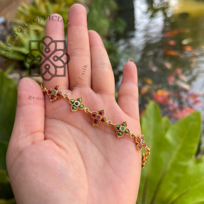 สร้อยข้อมือพลอยแท้หลากสี ลายดอกไม้ ดีไซน์วินเทจ Genuine Multi-Gemstone Floral Link Bracelet – Vintage-Inspired Design