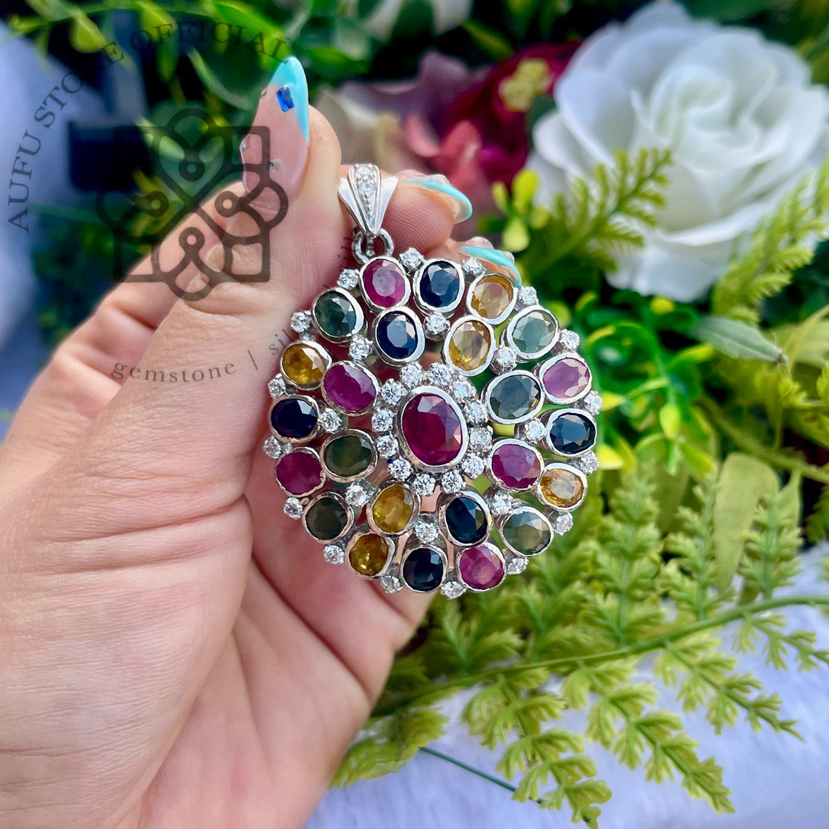 CELESTIAL MOSAIC — Multicolor Gemstone Cluster Statement Pendant จี้พลอยหลากสี ดีไซน์วงกลม Cluster Statement