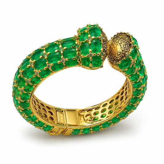 MARAKATA VANA™ — Genuine Emerald Multi-Row Statement Cuff Bracelet มรกตวนา — กำไลข้อมือมรกตแท้เรียงหลายแถว