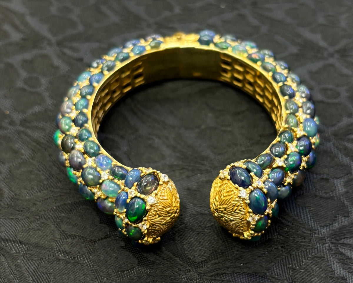 RATRI PRABHA — Genuine Black Opal Multi-Row Statement Cuff Bracelet กำไลข้อมือโอปอลดำแท้เรียงหลายแถว
