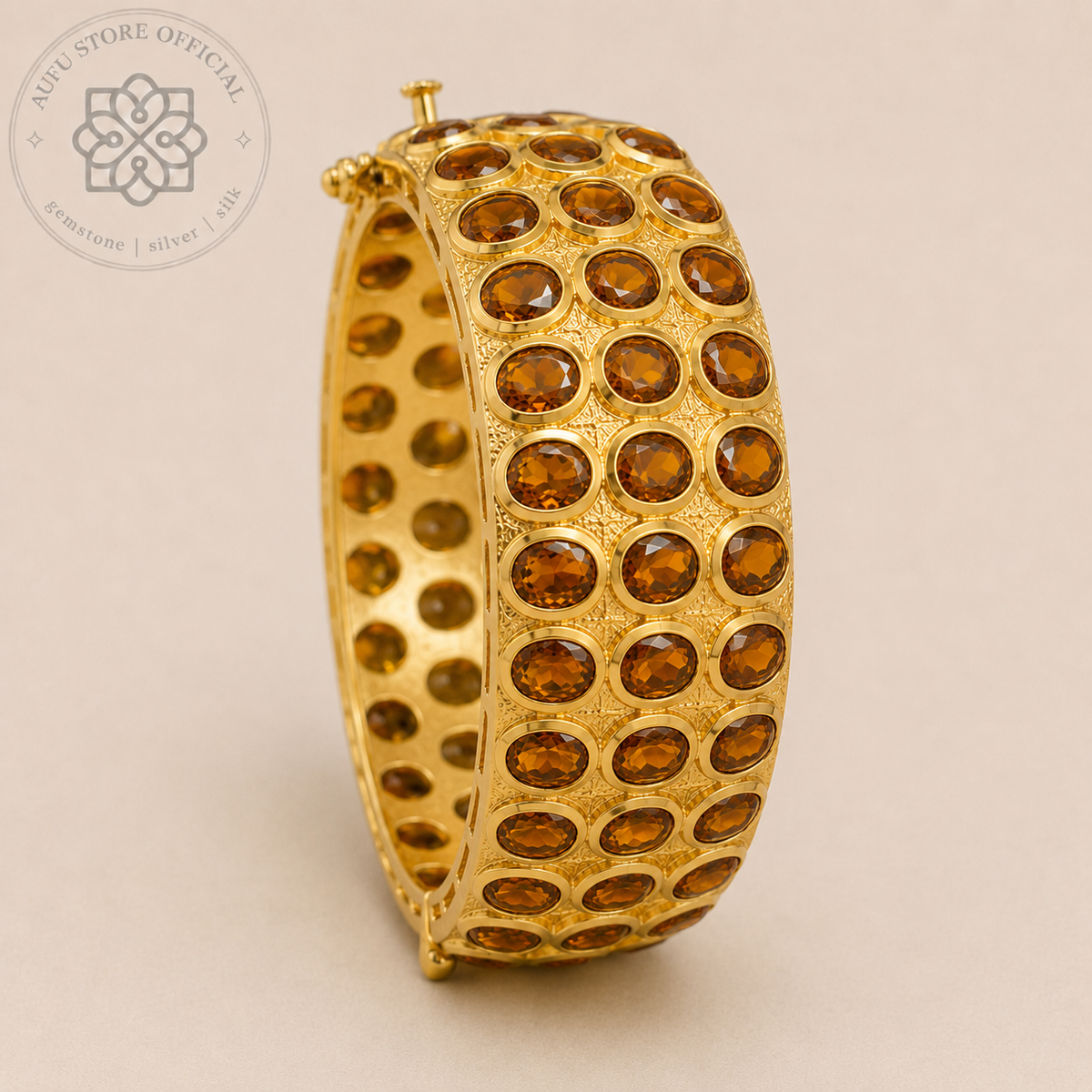 SOLARA CITRINE — Genuine Yellow Sapphire Statement Bangle โซลารา ซิทริน กำไลบุษราคัมแท้ ดีไซน์ Statement