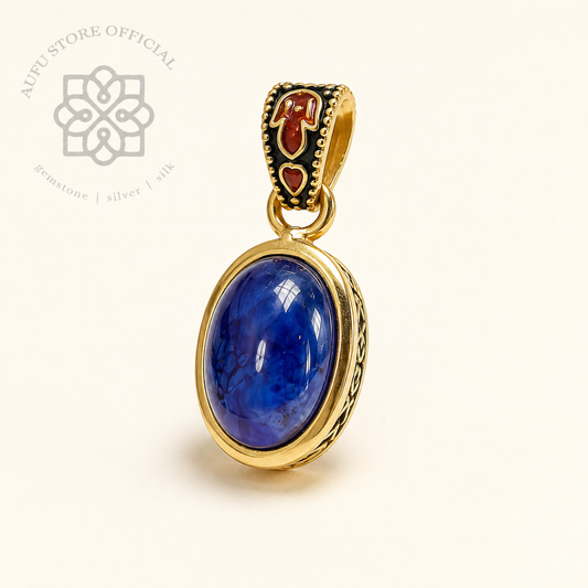 SAPPHIRA NOCTURNE — Genuine Sapphire Cabochon Ornamental Pendant แซฟไฟรา น็อกเทิร์น จี้ไพลินแท้หลังเบี้ย ดีไซน์ Ornamental