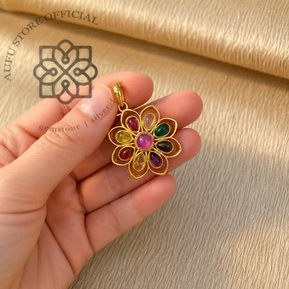 NAVARATNA BLOOM — Nine-Color Gemstone Floral Pendant นวรัตนบุปผา  จี้พลอย 9 สี ดีไซน์ดอกไม้นพเก้า