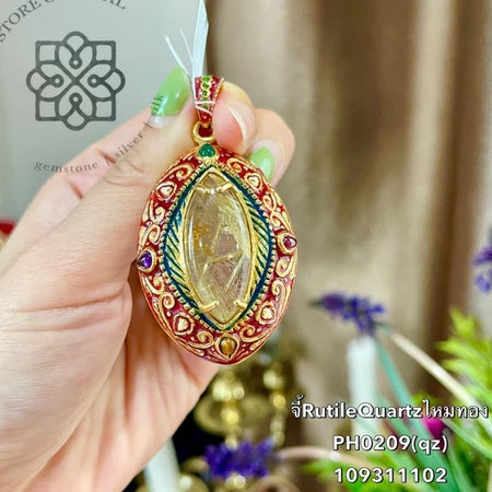 AURELIS THREAD — Golden Rutilated Quartz Ornamental Statement Pendant ออเรลิส เธรด จี้ไหมทอง ดีไซน์ Ornamental Statement